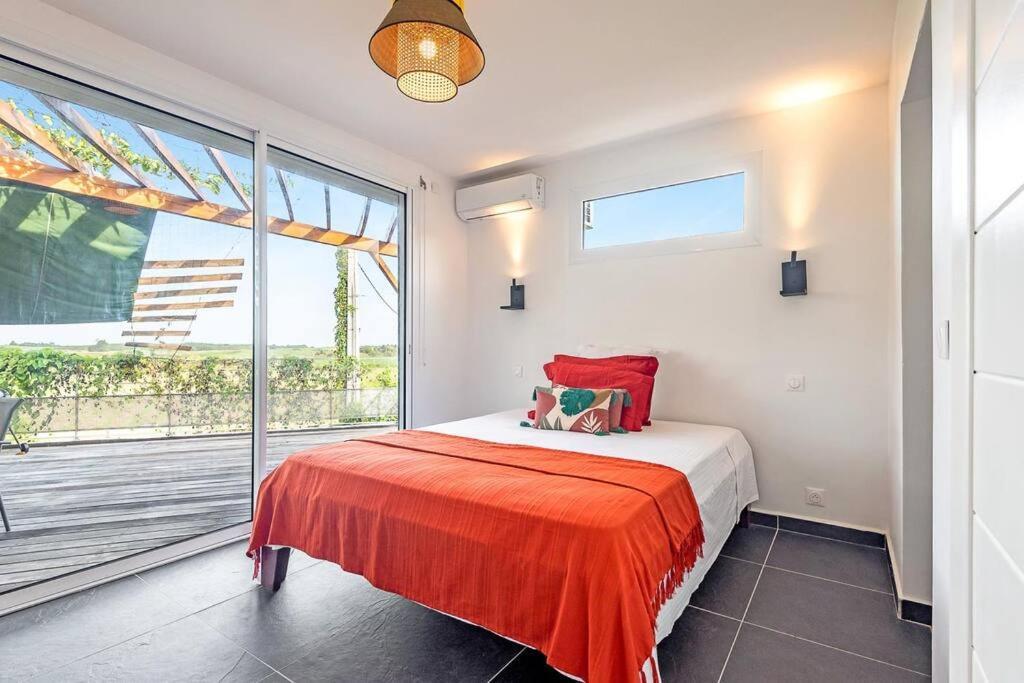 T3 Lumineux Avec Vue Exceptionnelle Et Piscine Oasis De Nature Et Serenite Petit-Canal ภายนอก รูปภาพ